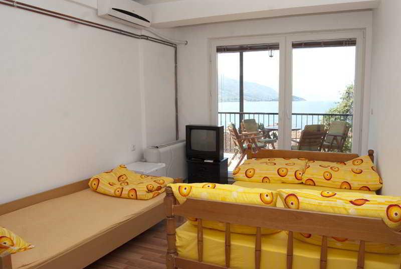 Lukanov Apartments & Guest Rooms Ohrid Exterior foto